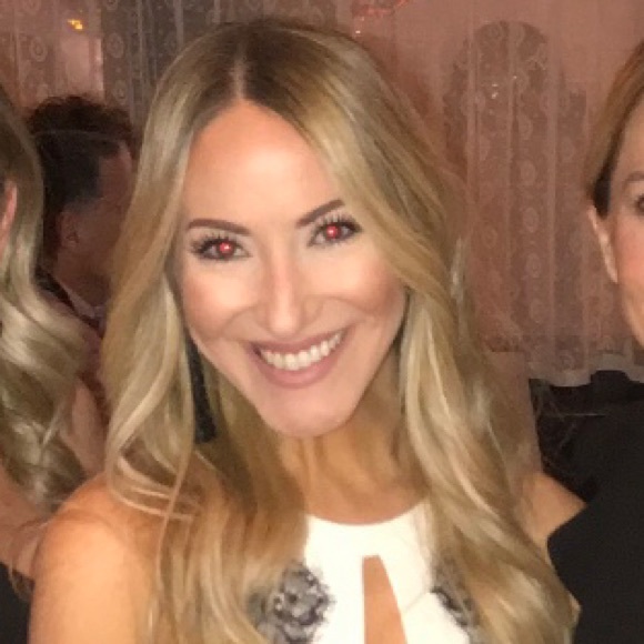 Meet your Posher, Audra - Picture 1 of 1